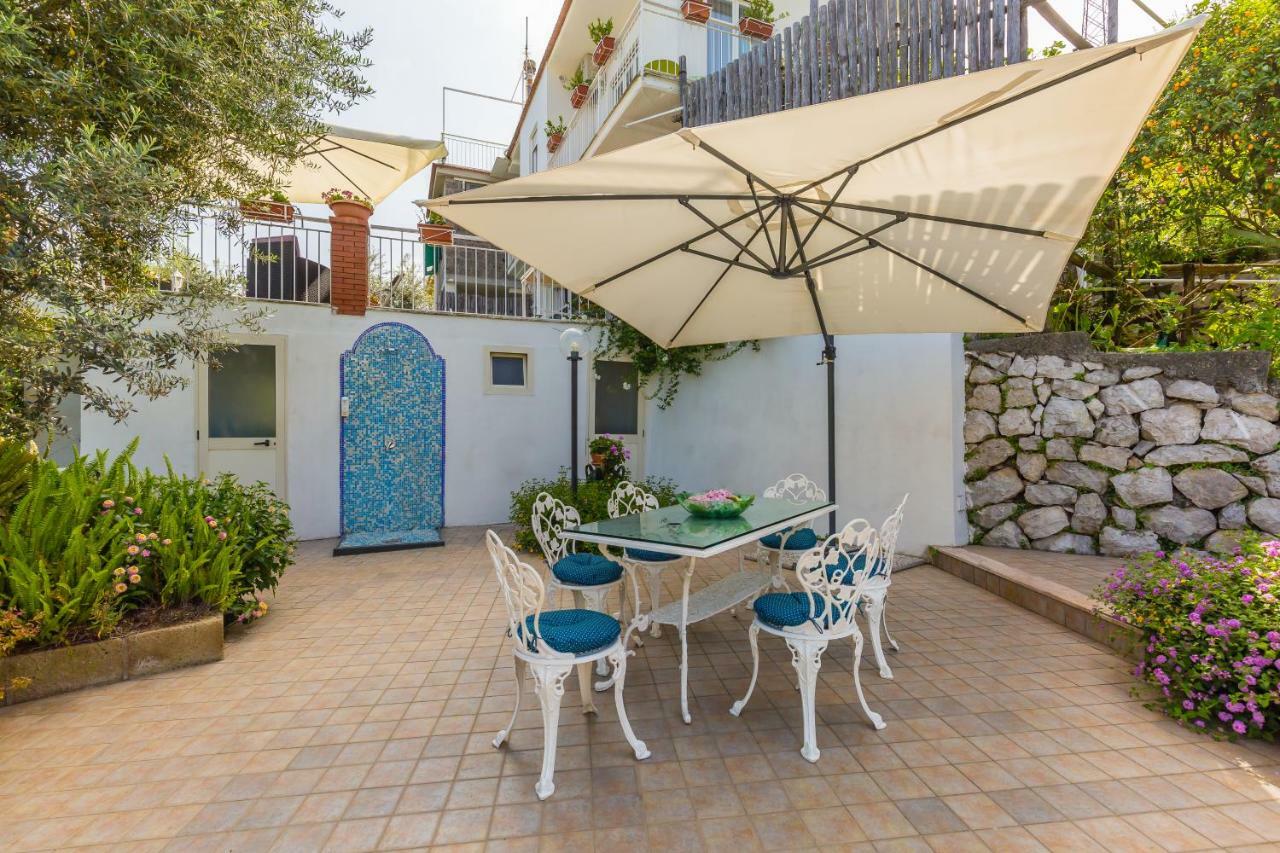 Villa Sorrento Flats Exterior photo