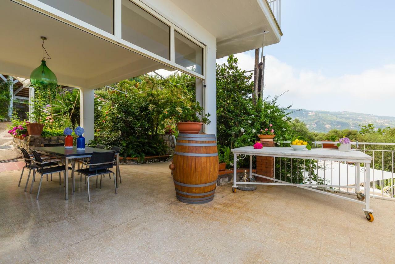 Villa Sorrento Flats Exterior photo