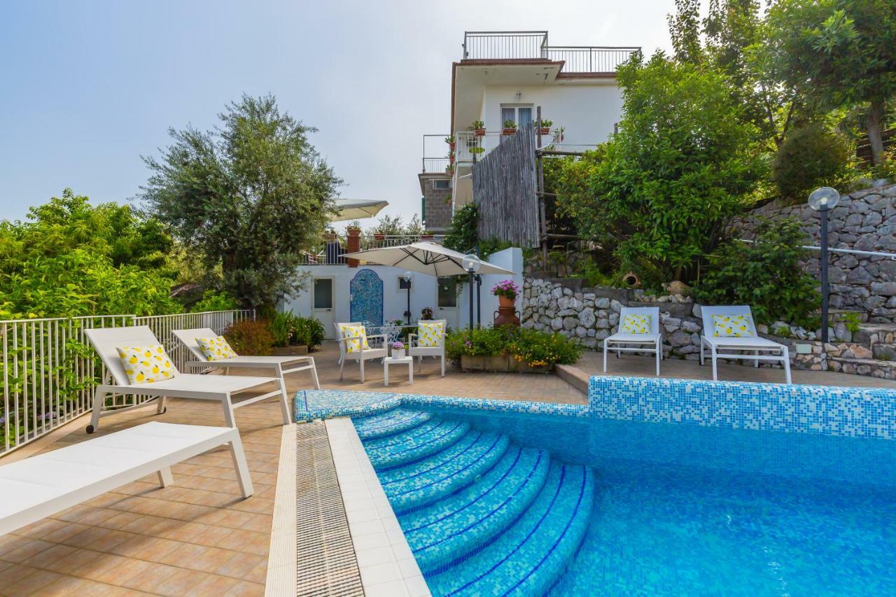 Villa Sorrento Flats Exterior photo